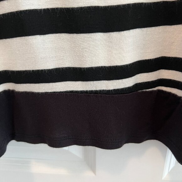 AB STUDIO Black/White Striped Top, Size M, Stretchy, Sleeveless, EUC - Picture 5 of 8